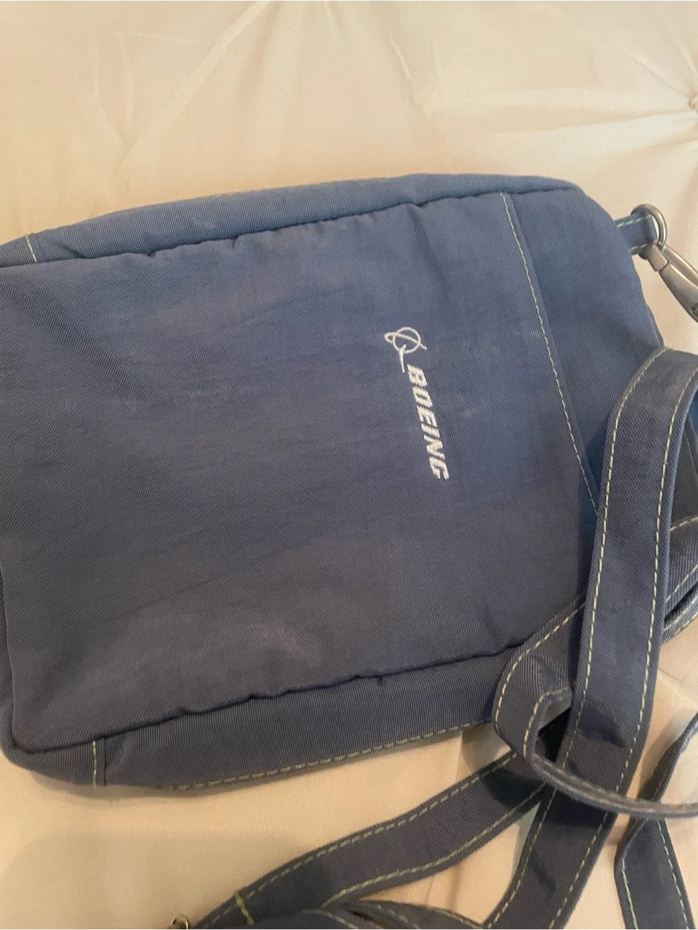 Baggallini Navy Blue Crossbody Messenger Bag